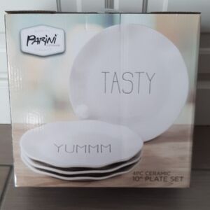 NIB Parini Ceramic Plate Set - White